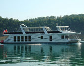 private yacht lake lanier
